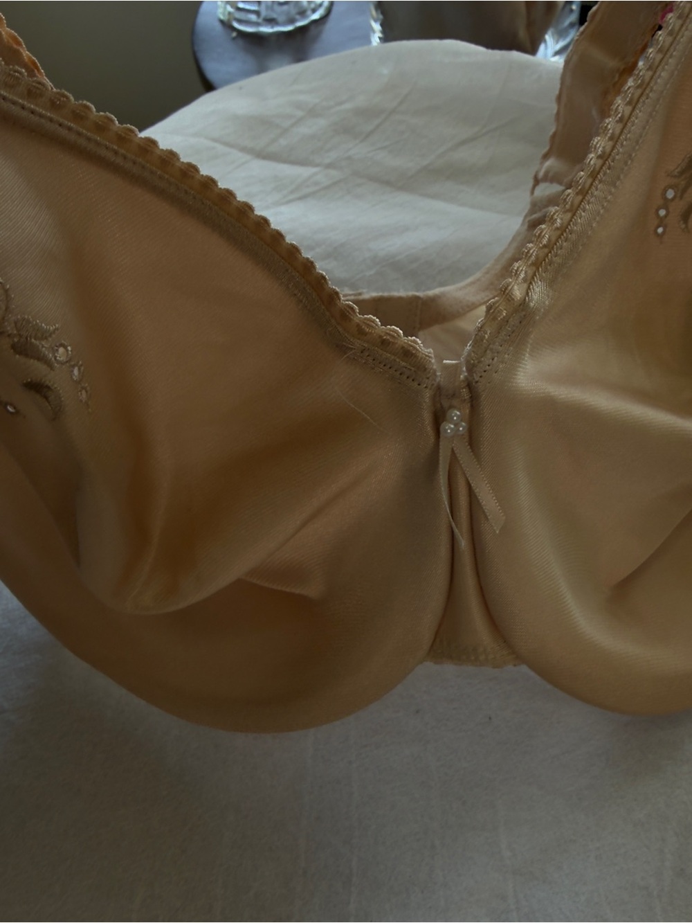 Wacoal Smooth Underwire Bra in Beige